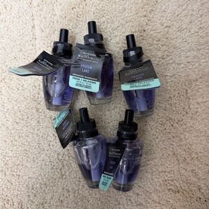 NEW NWT 5 Bath & Body Works Refills - Frozen Lake